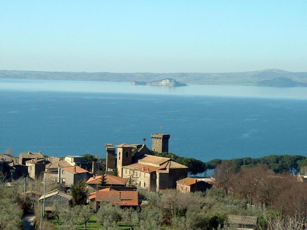 La Riserva Montebello Больсена Экстерьер фото