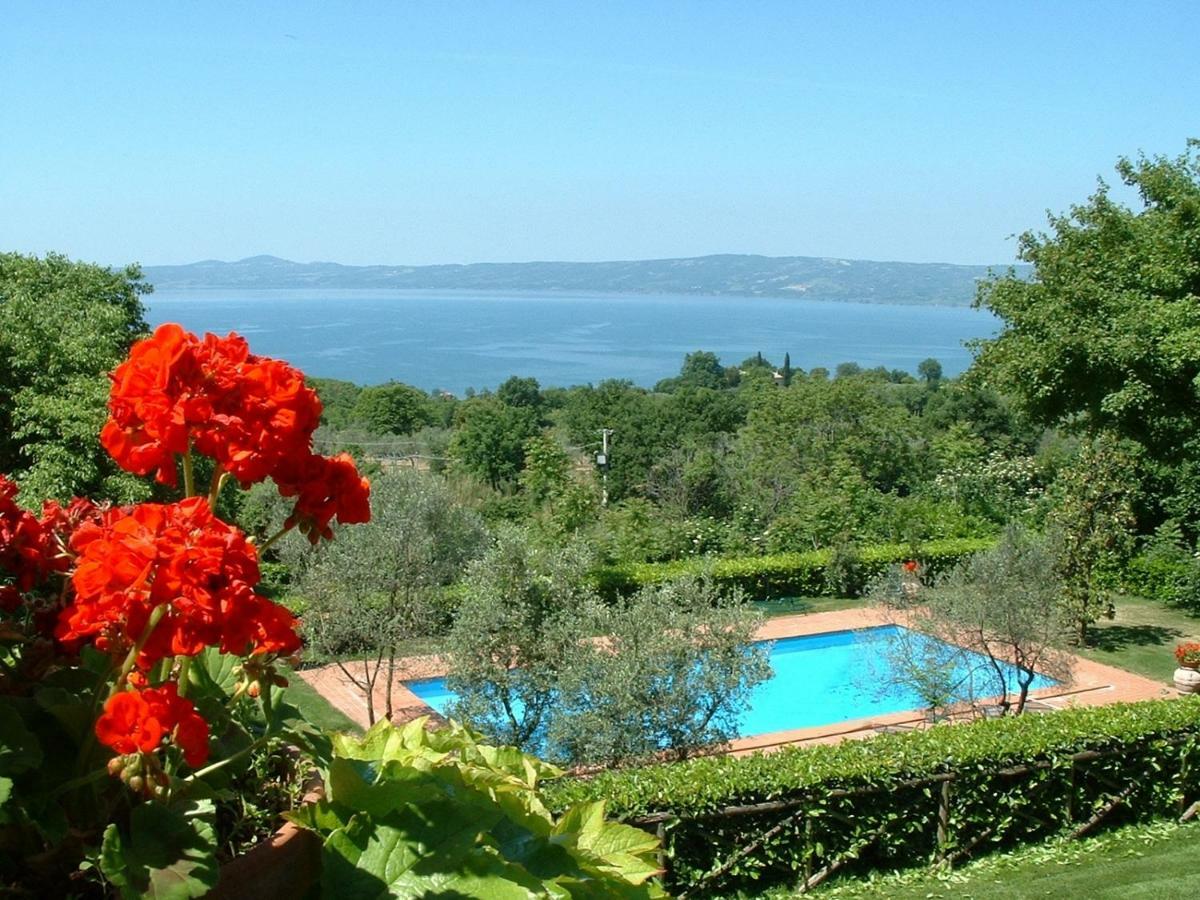 La Riserva Montebello Больсена Экстерьер фото